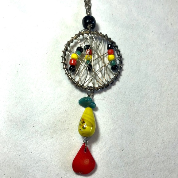 Rasta red, gold, green dangle necklace - Picture 6 of 6